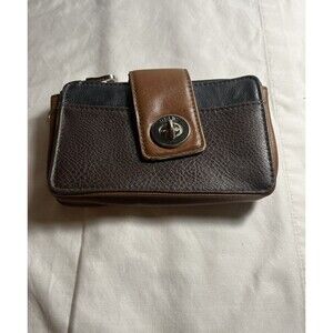 Relic Wallet Brown Women’s Card Holder Zipper